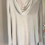 American Eagle  Top Photo 1