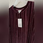 A New Day Burgundy velvet cropped top Photo 2