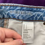 American Eagle  women’s light wash‎ blue denim ripped hi-rise festival shorts 4 Photo 6