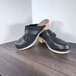 Toms Elisa Black Leather Wooden Clogs Women's size 6 Photo 6