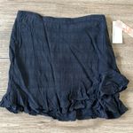 Gianni Bini | Black Textured skirt sz Medium Photo 0