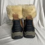 Clarks  Mazlyn Arctic Womens Sz 7.5 Duck Boots Brown Insulated Faux Fur Photo 4