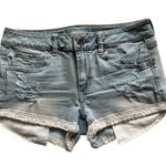 American Eagle Jean Shortie Shorts Distressed Denim Size 6 Festival Crochet Trim Photo 0