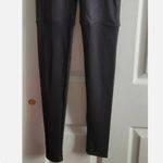 Her Universe NWT WOMEN'S BLACK  STAR WARS LEGGINGS PANTS SIZE XSMALL Photo 1