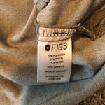 FIGS  Charcoal V-Neck Women's XS scrub top Photo 5