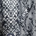 Zyia Active Cobra Metallic Light N Tight Sports Bra Crop Top Black White XL Photo 3