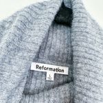 Reformation  | Luisa 100%‎ Cashmere Turtleneck Cropped Sweater in Grey size Large Photo 5