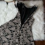 Forever 21 Black & Tan Skater Dress Textured Mock Neck Sleeveless Size Small Photo 3