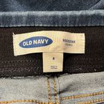 Old Navy  women’s rockstar pull on distressed jegging size 8. Photo 5