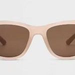 Universal Threads Universal Thread NWT Women's Light Purple Sunglasses Photo 0