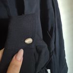 Vince fitted shaped collar blouse size 8 in black NEW business casual pearl Photo 8