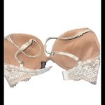 Victoria's Secret Gorgeous Cream Lace crochet Very Sexy Pushup Bra 32DD Photo 2