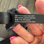 Victoria's Secret  SPORT Reflective Strappy Back Sports Bra Size Large Like New Photo 6