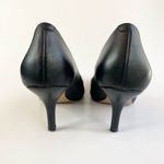 Coach Leather Point Cap Toe Black Silver Plate Emblem Stiletto Heel Zan Size 9.5 Photo 5