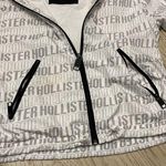 Hollister  rain jacket Photo 3