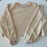 Cream cropped sweater Photo 1