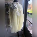 Vintage 60/70s Van Raalte yellow lace sheer nylon peignoir set, size medium Photo 1