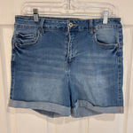 Wax Jean  Butt, I Lovou! Denim Shorts‎ Women's 1XL Blue Cuffed Hem Casual Photo 0