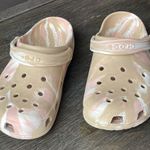 Crocs  Classic Marbled Clogs Bone/Multi W10 Photo 2