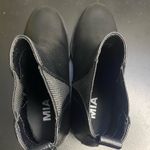 MIA  Chelsea Black womens Boot Size 8 Photo 4