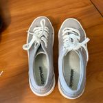 Cushionare  Tag Low Top Canvas Sneaker Grey White Memory Foam Insole Platform 8.5 Photo 6