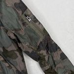 Harley Davidson Women's Camo Cropped Windbreaker Jacket in Green Size Large Photo 12