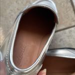 Madewell  The Vernon Leather Loafer Silver Photo 10