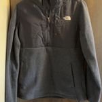 The North Face Fleece Pullover Photo 0