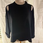 Varley  Black Cut-Out Shoulder Sweater Photo 0