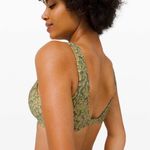 Lululemon Waterside V Swim Top in Wild Haven Multi Size XS NWOT Photo 2