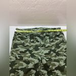 Old Navy  Rockstar women’s Camouflage Pants size 14 Photo 9