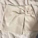 Francesca's Cream  Skirt Photo 0