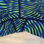 Reebok  size small blue and green print cropped leggings inside pocket  EUC Photo 7