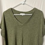 Jessica Simpson Women's Boxy Cuffed Sleeve Green V-Neck Top Size Large Photo 1