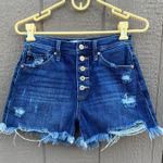 KanCan Button Fly High Photo 0