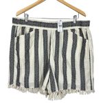Lane Bryant Soft Jacquard Boho Mid Rise Shorts with Tassels Size 18/20 NWT Photo 4