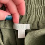 Abound NWOT  women’s olive‎ green belted elastic waist casual comfy shorts medium Photo 4