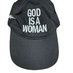 Ariana Grande  Sweetener Tour Hat GIAW Photo 1