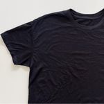 Vuori  Energy Tee Black Heather size Medium Photo 2