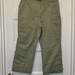 Gloria Vanderbilt ๐๏ธ 5/$20 Sage Green Corduroy Cropped Capri Pants Size 8 Photo 0