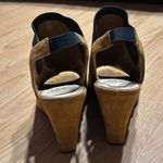 Vince Camuto Women US 7.5  strapped suede wedge heel open toe Photo 3