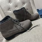 Sporto Grey ‎ Boots Size 7.5 Photo 2