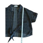 Urban Outfitters Tie-Front Short Sleeve Cropped Top black white Med Photo 5