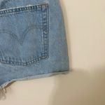 Levi's Women’s Levi’s 501 Light Wash Cut Off Distressed Denim Shorts Size 30 Photo 4