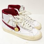Nike Woman’s Size 6 Blazer Mid '77 SE White Team Red Sneaker Athletic Photo 2