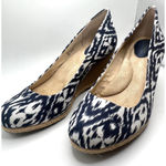 Giani Bernini navy & White Wedge Shoes Size 6M Photo 1