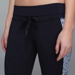 Lululemon  Retreat 7/8 Pant Naval Blue / Star Crushed Silver Fox Deep Navy 2 Photo 7