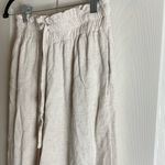 Petal and Pup Hawthorne - Beige
Women's Wide-Leg linen pants size 2 Photo 3