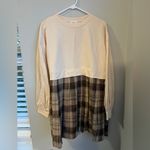 Chic Plaid A Photo 2