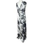 Tahari  Womens Dress Size 10 Black White Floral Maxi VNeck Cross Back Formal Gown Photo 3